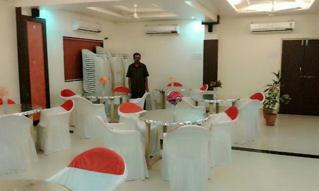 Hotel Parth Executive Latur Luaran gambar